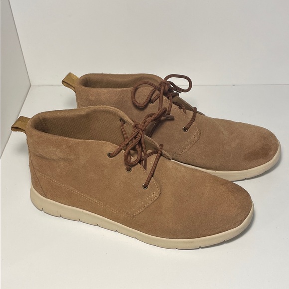 UGG Canoe Youth 6 (Women’s Size 7.5-8) 38 EU US Chestnut Suede Lightweight Boots - Picture 6 of 15